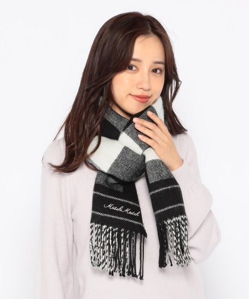 MISCH MASCH（ミッシュマッシュ）の「2022AWモノトーンチェックマフラー（マフラー・レディース・ホワイト×ブラック・FREE）」の5枚目の写真