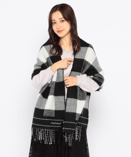 MISCH MASCH（ミッシュマッシュ）の「2022AWモノトーンチェックマフラー（マフラー・レディース・ホワイト×ブラック・FREE）」の7枚目の写真