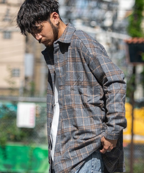 CavariA(キャバリア)の「『CavariA/キャバリア』ヘヴィネルビッグシャツ(シャツ/ブラウス・メンズ・ブラウン/ベージュ/オレンジ/グレー/ブラック/グリーン・FREE)」の2枚目の写真