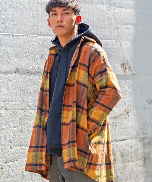CavariA(キャバリア)の「『CavariA/キャバリア』ヘヴィネルビッグシャツ(シャツ/ブラウス・メンズ・ブラウン/ベージュ/オレンジ/グレー/ブラック/グリーン・FREE)」の6枚目の写真