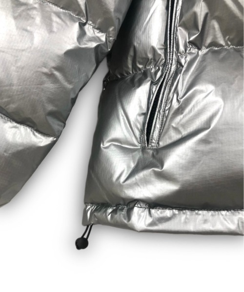 XU（エックスユー）の「【XU/エックスユー】metallic padding jacket / パディング ジャケット 中綿ジャケット ペディン 羽織り アウター 秋服 冬服（その他アウター・メンズ・ブラック/シルバー/ホワイト・ONE SIZE）」の6枚目の写真