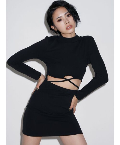 GYDA（ジェイダ）の「ウエストクロスタイトミニワンピース（ワンピース・レディース・グレー/ブラック・FREE）」の2枚目の写真