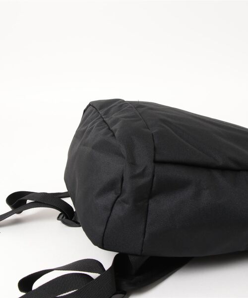 NIKE（ナイキ）の「《NIKEアパレル》エレメンタル バックパック LBR（バックパック/リュック・メンズ・ブラック・フリー）」の3枚目の写真