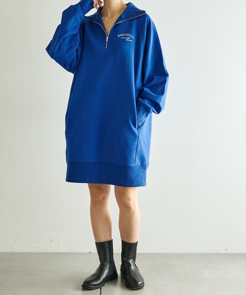 COLLAGE GALLARDAGALANTE（コラージュガリャルダガランテ）の「ロゴハーフシップスウェット（スウェット・レディース・ブルー/オフホワイト・FREE）」の20枚目の写真