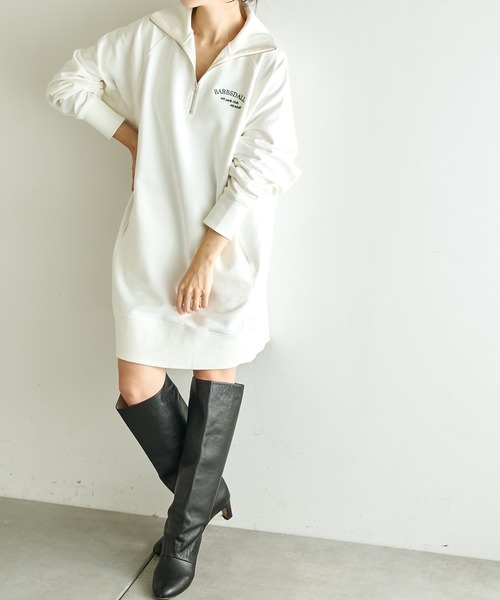 COLLAGE GALLARDAGALANTE（コラージュガリャルダガランテ）の「ロゴハーフシップスウェット（スウェット・レディース・ブルー/オフホワイト・FREE）」の13枚目の写真