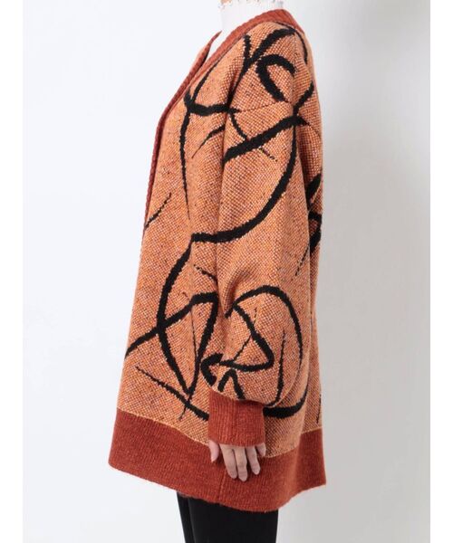 EMODA(エモダ)の「【GAB GAB×EMODA】ラインモチーフニット(ニット/セーター・レディース・カーキ/オレンジ・FREE)」の13枚目の写真