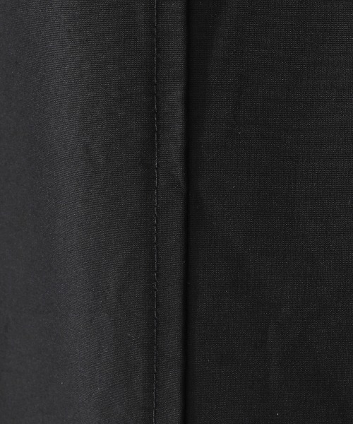marka（マーカ）の「marka / マーカ：MODS COAT - organic cotton × bratac silk taffeta -：M23A-03CO01C[COR]（モッズコート・メンズ・ブラック・1/2）」の13枚目の写真