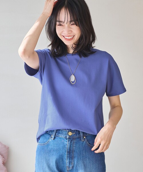 ANY(エニィ)の「【UVケア/接触冷感】プレミアムベーシック半袖Tシャツ(Tシャツ/カットソー・レディース・アイボリー系/ベージュ系/グリーン系/ライトイエロー系/ピンク系/オレンジ系/ブラック系/ブルー系・2/3)」の5枚目の写真