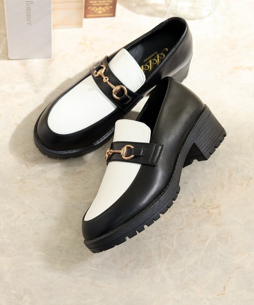 AAA+（サンエープラス）の「軽量厚底 ビットモチーフローファー チェーンビットローファー リボンローファー（ローファー・レディース・ブラック×ホワイト/ダークブラウン/アイボリー/ブラック系その他2/グレイッシュベージュ/ブラック系その他/ブラック/ブラック系1/ダークブラウン系1/ブラック系2/ダークブラウン系2/ブラック系4/ブラック系3・41/37/40/39/38/42/36/35）」の20枚目の写真