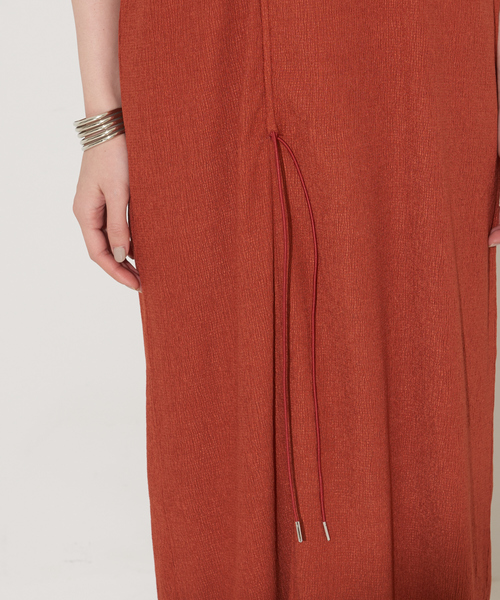 NOMINE（ノミネ）の「【前後着用可】2WAYドロストカットワンピース（ワンピース・レディース・ダークオレンジ/ブラック/ブルー/グリーン・フリー）」の15枚目の写真