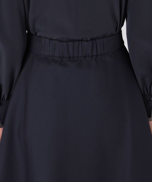 BLUE LABEL CRESTBRIDGE（ブルーレーベルクレストブリッジ）の