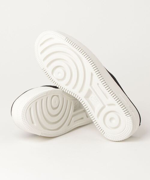 NIKE（ナイキ）の「NIKE WMNS AIR FORCE 1 LOVER XX PREMIUM BV8249-001（スリッポン・メンズ・ブラック・23cm/24cm/25cm）」の3枚目の写真