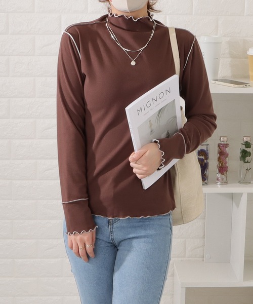 DAYRA（デイラ）の「プチハイネックメロウステッチプルオーバー（Tシャツ/カットソー・レディース・ホワイト/グリーン/ブラック/キャメル/ブラウン/アイボリー・FREE）」の4枚目の写真