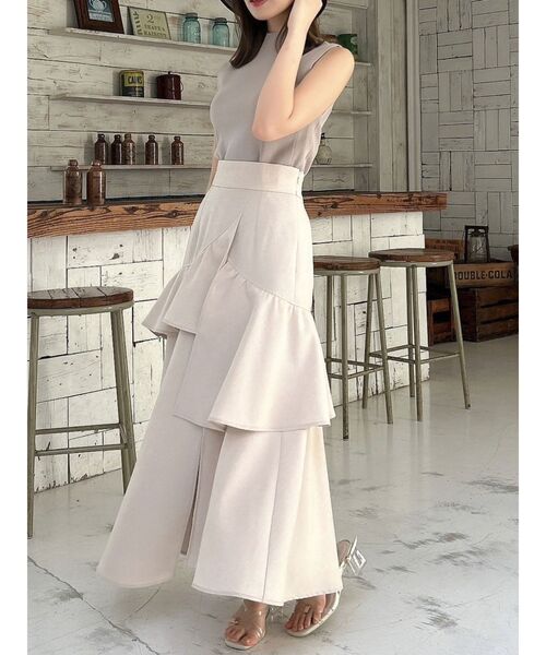 dazzlin（ダズリン）の「ギャザーフリルリネンライクスカート（スカート・レディース・ベージュ/グレー/ブルー・SMALL/MEDIUM）」の19枚目の写真