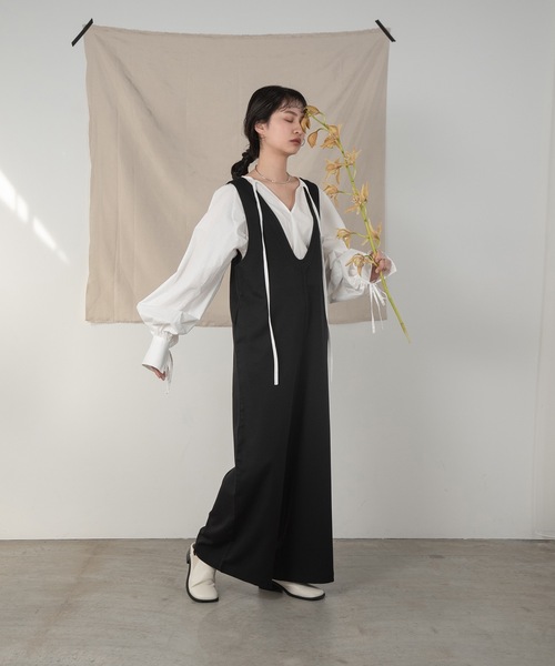 Amiur(エミレ)の「2way stitch combinaison(サロペット/オーバーオール・レディース・ブラック/アイボリー・S/M)」の11枚目の写真
