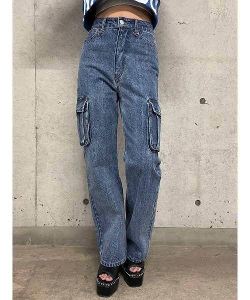 ENVYM（アンビー）の「カーゴDENIMPT（デニムパンツ・レディース・ブルー・SMALL/MEDIUM）」の16枚目の写真
