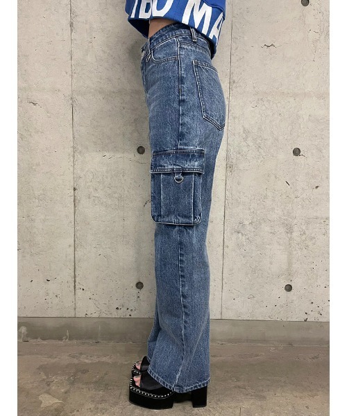 ENVYM（アンビー）の「カーゴDENIMPT（デニムパンツ・レディース・ブルー・SMALL/MEDIUM）」の8枚目の写真