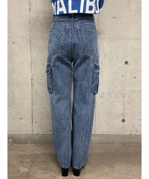 ENVYM（アンビー）の「カーゴDENIMPT（デニムパンツ・レディース・ブルー・SMALL/MEDIUM）」の11枚目の写真