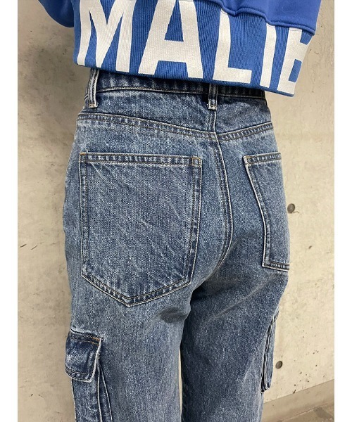 ENVYM（アンビー）の「カーゴDENIMPT（デニムパンツ・レディース・ブルー・SMALL/MEDIUM）」の17枚目の写真
