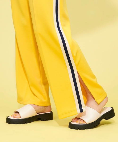 FOREVER 21(フォーエバー トゥエンティーワン)の「【STREET】ラインジャージパンツ(その他パンツ・レディース・ブルー/グリーン/イエロー・FREE)」の17枚目の写真