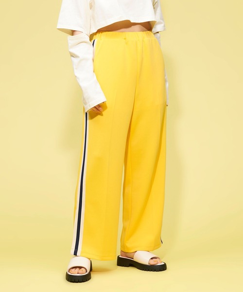 FOREVER 21(フォーエバー トゥエンティーワン)の「【STREET】ラインジャージパンツ(その他パンツ・レディース・ブルー/グリーン/イエロー・FREE)」の19枚目の写真