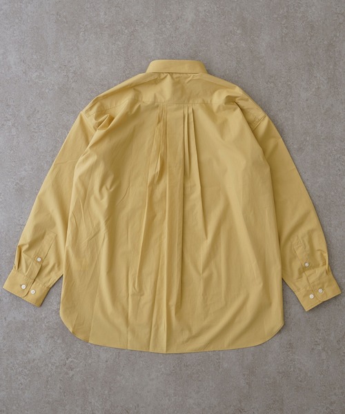 BRICK & SONS（ブリックアンドサンズ）の「リラックスバックプリーツシャツ＜オークル＞（シャツ/ブラウス・メンズ・ナチュラル・M/L/LL/S/XS）」の3枚目の写真