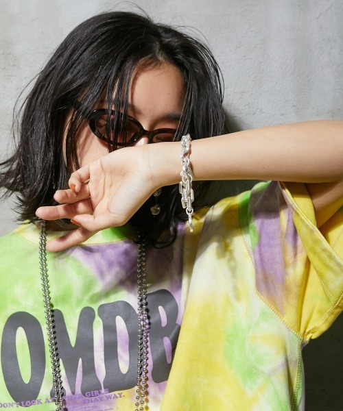 GEVS.(ジェイヴィス)の「<大きいサイズ> 綿100%ムラ染ロゴプリントTシャツ GEVS.(Tシャツ/カットソー・レディース・ブラック系/パープル系・4L/LL/3L/L/5L)」の6枚目の写真