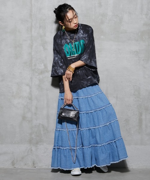 GEVS.(ジェイヴィス)の「<大きいサイズ> 綿100%ムラ染ロゴプリントTシャツ GEVS.(Tシャツ/カットソー・レディース・ブラック系/パープル系・4L/LL/3L/L/5L)」の7枚目の写真