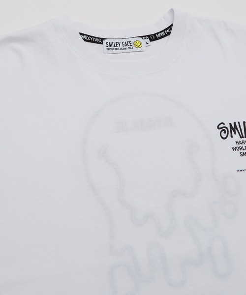 SMILEY FACE（スマイリーフェイス）の「【Smiliey Face】プリント＆ワッペン刺繍 半袖Tシャツ（Tシャツ/カットソー・メンズ・ブラック/サックスブルー/ブラック系その他/ホワイト/ホワイト系その他/ロイヤルブルー・X-LARGE/MEDIUM/LARGE）」の21枚目の写真