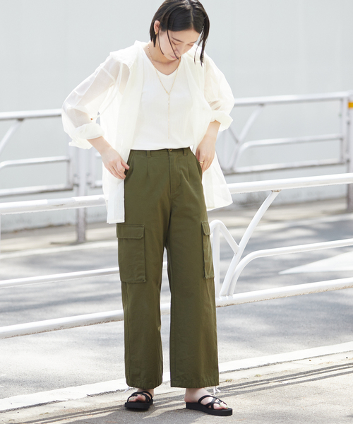 Teva(テバ)の「【TEVA/テバ】OLOWAHU(サンダル・レディース・その他1/ブラック/マルチ・22cm/23cm/24cm)」の4枚目の写真