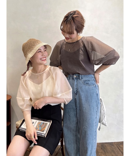 JUMELLE(ジュメロ)の「キャミセットシースルートップ(Tシャツ/カットソー・レディース・グレイッシュベージュ/アイボリー・FREE)」の6枚目の写真