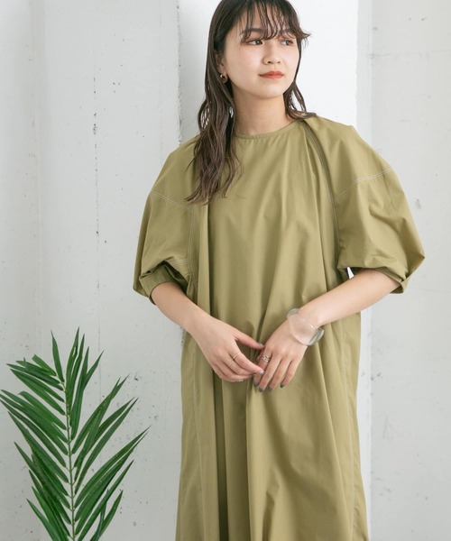 KBF（ケイビーエフ）の「配色ステッチボリュームスリーブワンピース（ワンピース・レディース・ホワイト/ネイビー/カーキ・ONE）」の15枚目の写真