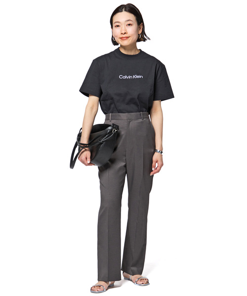 Giuseppe Zanotti（ジュベッゼサノッティ）の「【GIUSEPPE ZANOTTI/ジュゼッペ ザノッティ】metallic 3strap sandal（サンダル・レディース・シルバー・37/39/36）」の2枚目の写真