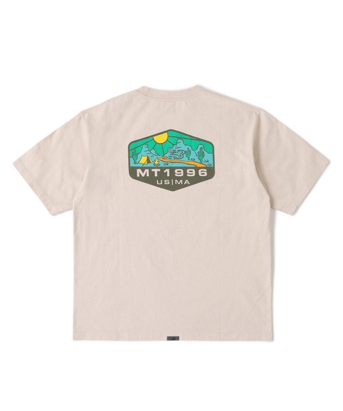 NEW BALANCE(ニューバランス)の「MT1996 バックグラフィックTシャツ(Tシャツ/カットソー・メンズ・ホワイト/サンドグレー/グリーン・LARGE/MEDIUM/X-LARGE/SMALL)」の5枚目の写真
