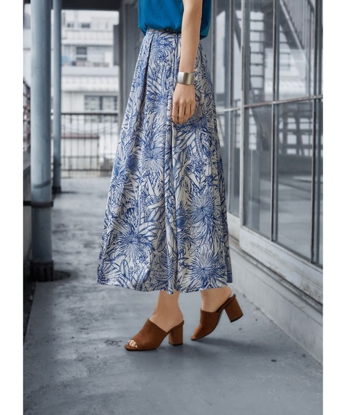 STYLE DELI(スタイルデリ)の「2トーンリゾート柄スカート(スカート・レディース・ブルー/ブラック・FREE)」の14枚目の写真
