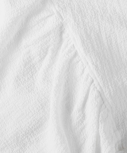 HONEYSUCKLE ROSE（ハニーサックルローズ）の「【接触冷感】【HONEYSUCKLE ROSE】サラサラバタフライシャツ（シャツ/ブラウス・レディース・ホワイト/ブラック・M/L）」の16枚目の写真