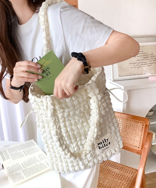 mily bilet(ミウィビレット)の「【mily bilet】愛らしさNo.1!ポップコーン2way巾着トートバッグ(トートバッグ・レディース・ブラウン/アイボリー/ブラック/レオパード・ONE SIZE)」の7枚目の写真