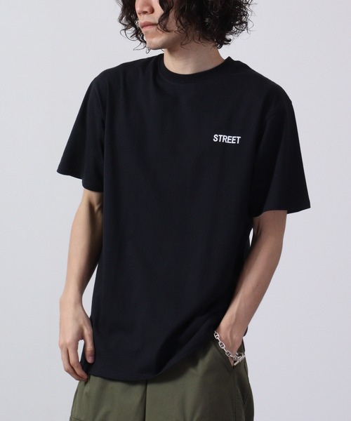 FUNALIVE（ファンアライブ）の「アメカジ半袖プリントTシャツ（Tシャツ/カットソー・メンズ・ブラック系/ダークグレー/ネイビー/ベージュ/ブラック系1/グリーン系/ホワイト系/ホワイト系2/サックスブルー/ホワイト系5/ブラック系2/グレー系/ネイビー系/ブラック系3/ネイビー系1/チャコール/ホワイト系1/ホワイト/ホワイト系6/ホワイト系3/グリーン系1/ブラック/オレンジ/ホワイト系4/グリーン/杢グレー/ラベンダー/ミント/グリーン系2/チャコールグレー/ベージュ系1/ベージュ系・XL/M/L）」の11枚目の写真