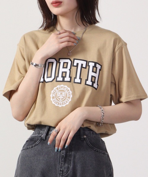 FUNALIVE（ファンアライブ）の「アメカジ半袖プリントTシャツ（Tシャツ/カットソー・メンズ・ブラック系/ダークグレー/ネイビー/ベージュ/ブラック系1/グリーン系/ホワイト系/ホワイト系2/サックスブルー/ホワイト系5/ブラック系2/グレー系/ネイビー系/ブラック系3/ネイビー系1/チャコール/ホワイト系1/ホワイト/ホワイト系6/ホワイト系3/グリーン系1/ブラック/オレンジ/ホワイト系4/グリーン/杢グレー/ラベンダー/ミント/グリーン系2/チャコールグレー/ベージュ系1/ベージュ系・XL/M/L）」の22枚目の写真