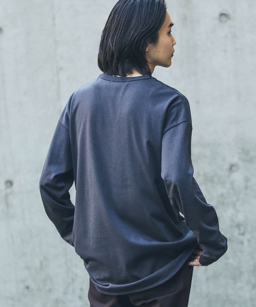 URBAN RESEARCH Sonny Label（アーバンリサーチサニーレーベル）の「『抗菌/防臭』レイヤードロングスリーブTシャツ（Tシャツ/カットソー・メンズ・ナチュラル/チャコールグレー/ホワイト・MEDIUM/LARGE）」の19枚目の写真