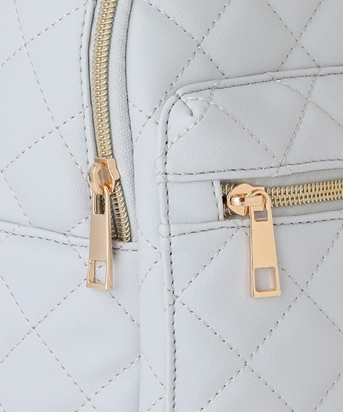 LOVETOXIC（ラブトキシック）の「キルティング合皮ミニリュック（バックパック/リュック・キッズ・オフホワイト/ブラック/サックスブルー・FREE）」の9枚目の写真