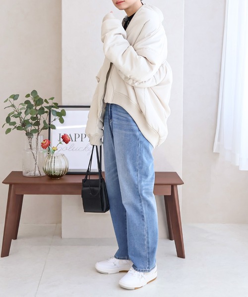 Social GIRL（ソーシャルガール）の「オーバーサイズギャザーMA-1ブルゾン（MA-1・レディース・ブラック/グレー/アイボリー・M/L）」の8枚目の写真