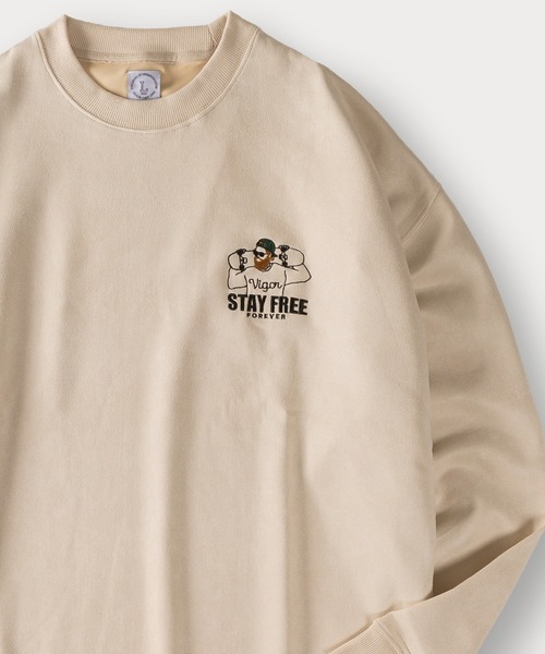 SlashDate(スラッシュデイト)の「BEARD MANワンポイント刺繍ポンチスウェードスウェット/プルオーバー(スウェット・メンズ・アイボリー/チャコールグレー/グレー系その他/グリーン/ブラウン/オフホワイト・L/M)」の2枚目の写真