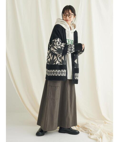 CRAFT STANDARD BOUTIQUE（クラフトスタンダードブティック）の「【男女兼用】オルテガ柄カーディガン　◆（カーディガン/ボレロ・レディース・グレー/ブラック/ベージュ・L/M）」の4枚目の写真