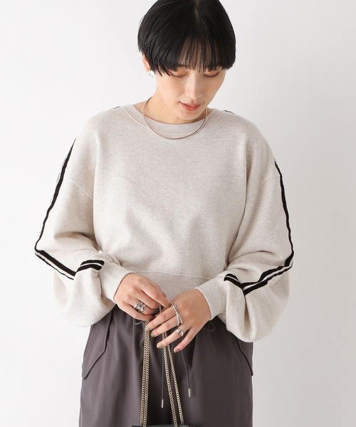 LEPSIM(レプシィム)の「ラインスウェットプルオーバー 977236(Tシャツ/カットソー・レディース・ブラック/ライトグレー/チャコールグレー/オフホワイト/グレー系その他・FREE/SHORT)」の12枚目の写真