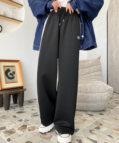 GARCIA MARQUEZ 2avril ジャージ素材パンツ 黒 未使用 美品 美脚ジャージパンツ<br>(2カラー) すべての商品 SVOLME