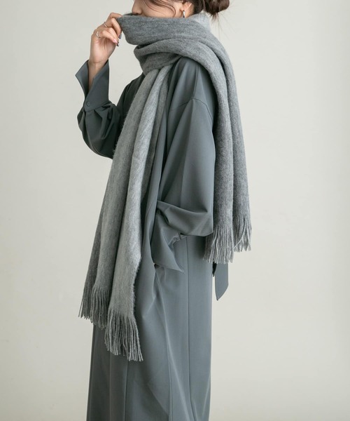 KBF(ケイビーエフ)の「リバーシブルストール(ストール/ショール・レディース・ベージュ系その他/グレー系その他/ブルー系その他・ONE)」の1枚目の写真