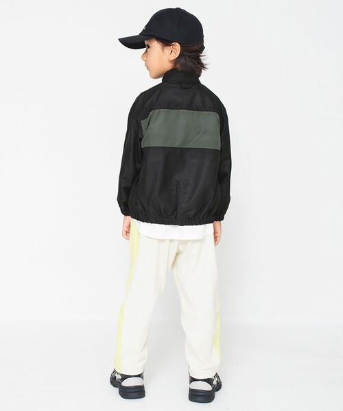 BRANSHES（ブランシェス）の「【男女兼用】ウィンドブレーカー（ブルゾン・キッズ・ブラック/ネイビー/サックスブルー・100/140/150/130/110/120/90）」の5枚目の写真