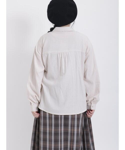 Samansa Mos2(サマンサ モスモス)の「ネルクレリックレギュラーカラーシャツ(シャツ/ブラウス・レディース・オフホワイト/ブラウン/チャコールグレー/キナリ・F)」の17枚目の写真