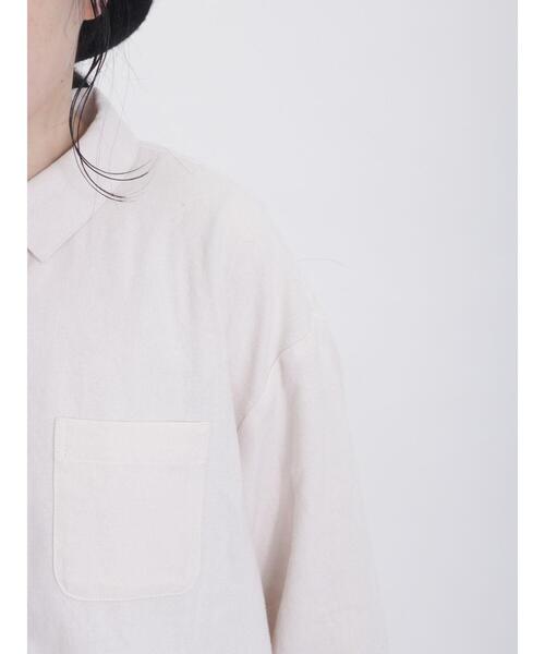 Samansa Mos2(サマンサ モスモス)の「ネルクレリックレギュラーカラーシャツ(シャツ/ブラウス・レディース・オフホワイト/ブラウン/チャコールグレー/キナリ・F)」の19枚目の写真